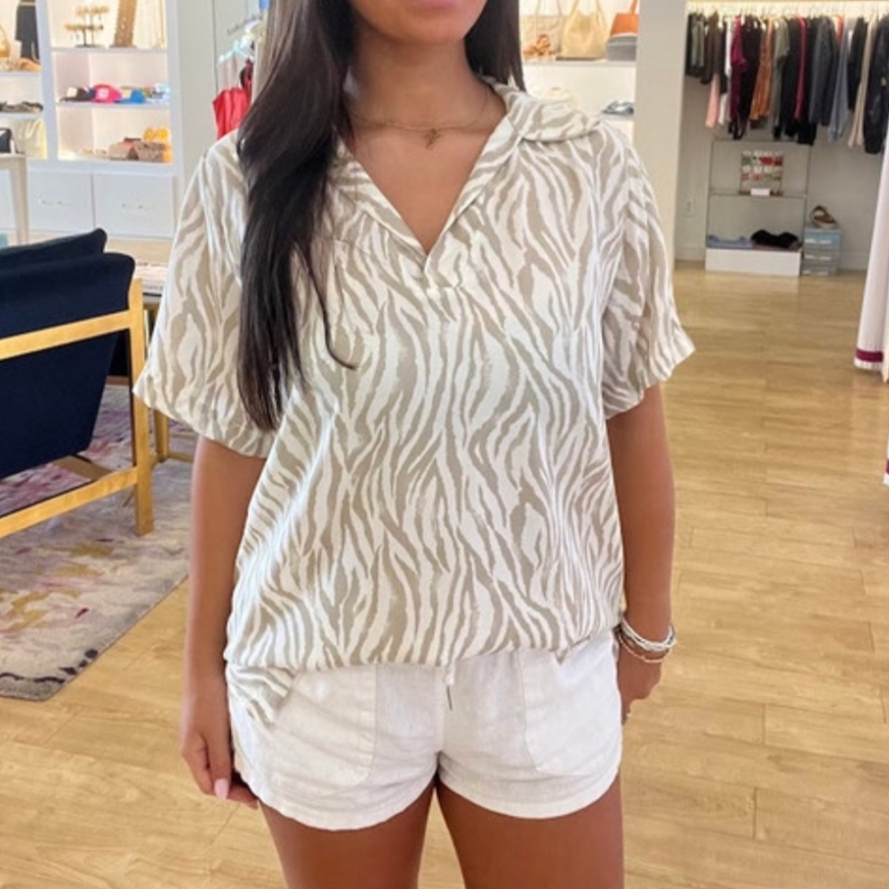 Joie Beige Zebra Print Blouse Sz.L Euc